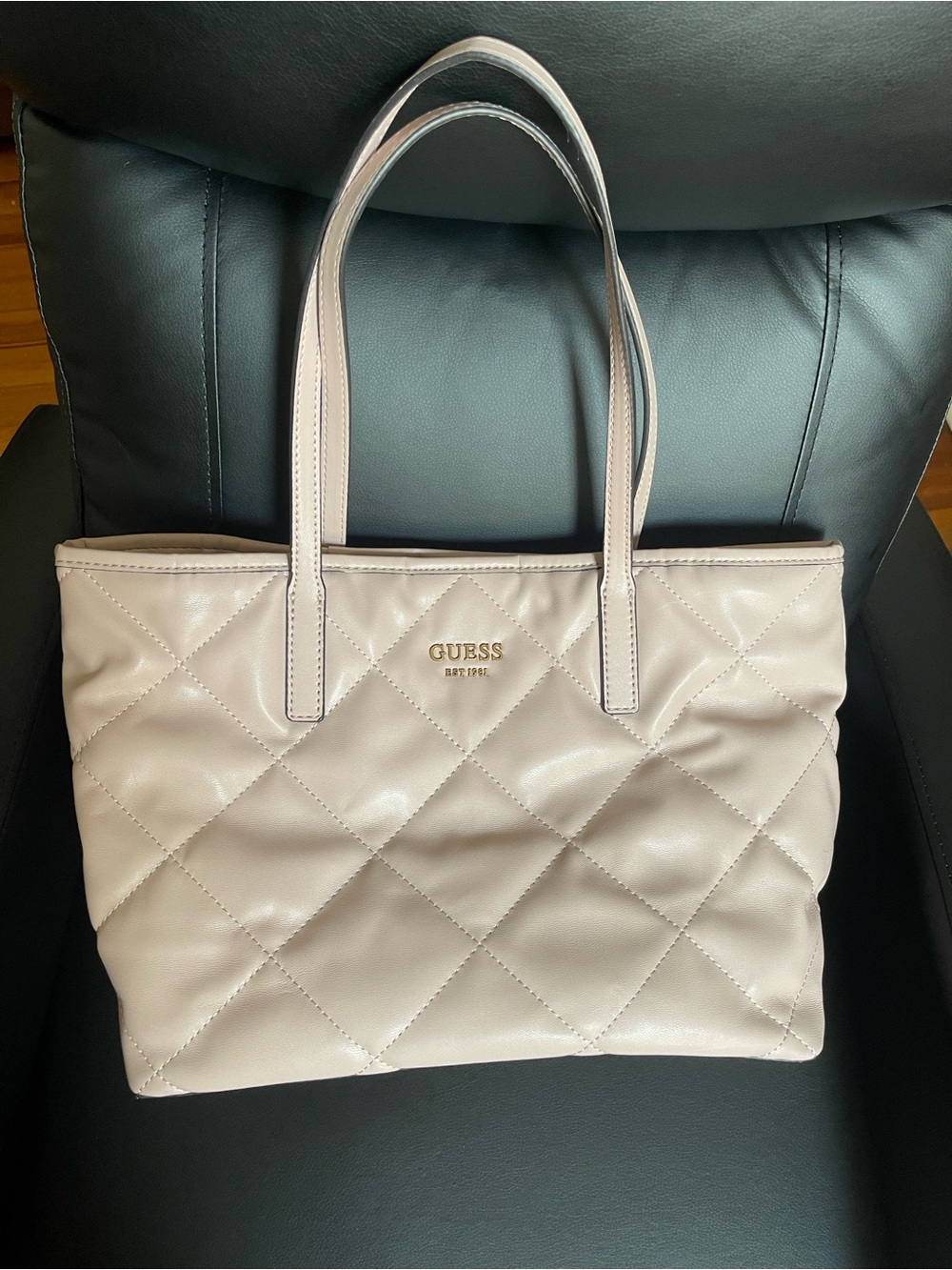 GUESS Quilted Tote Bag in Light Pink